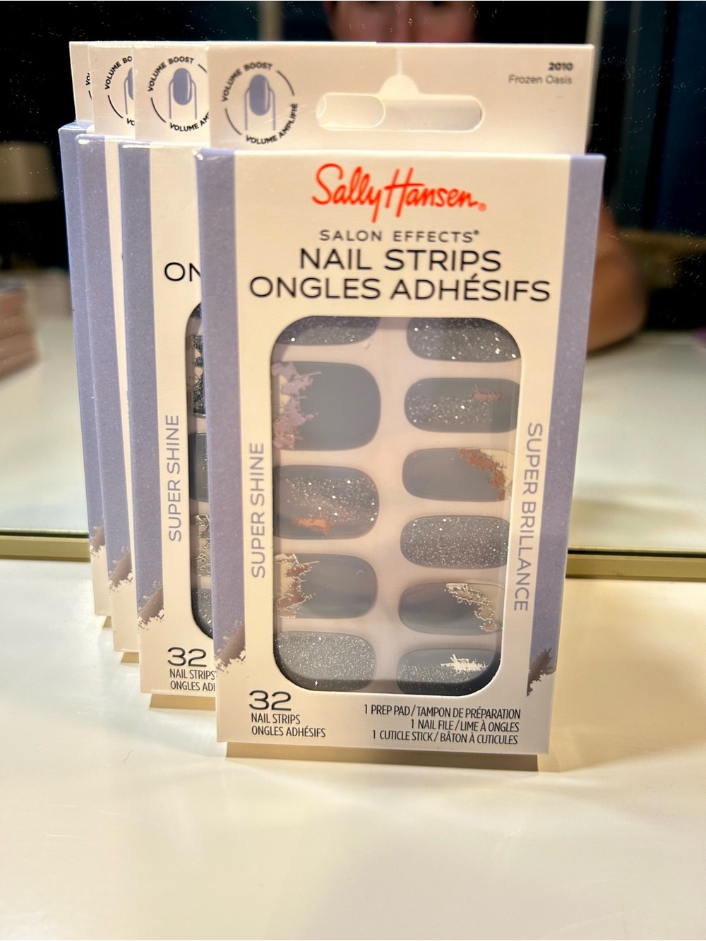 Sally Hansen Salon Effects Press-On Nail Strips — Light Purple Glitter Accent
